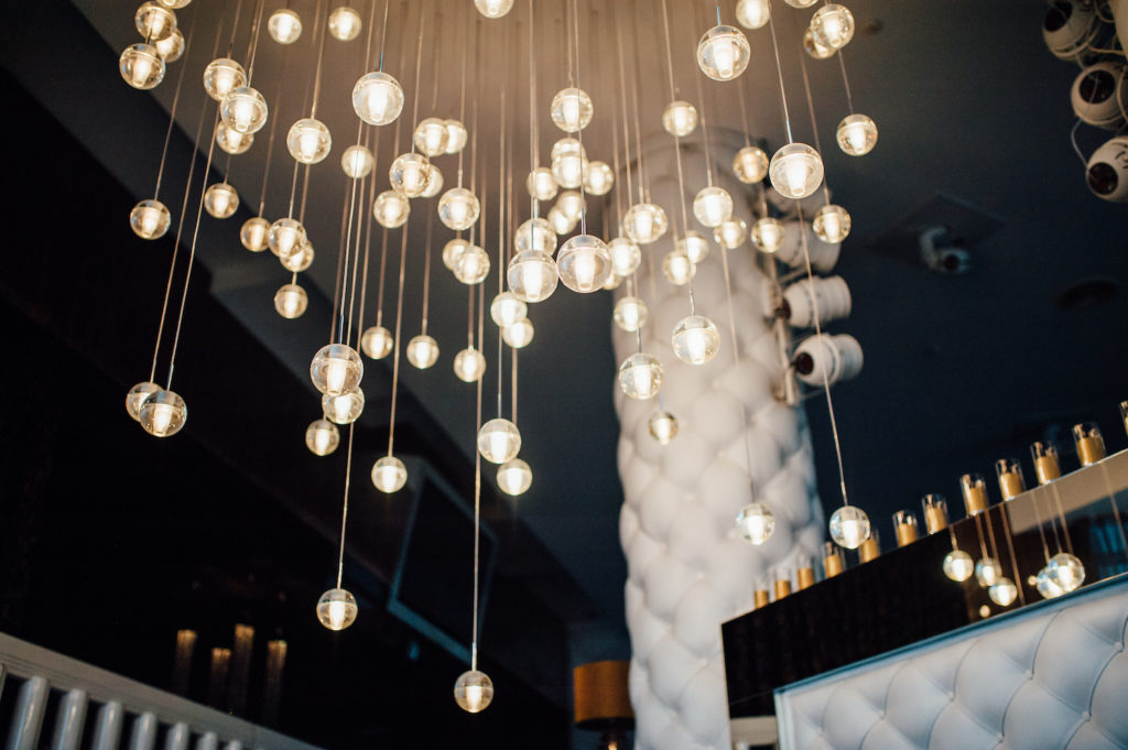 contemporary lighting fixtures in a restaurant design